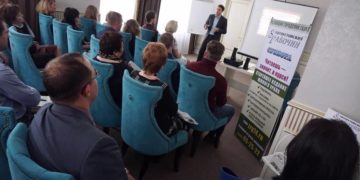 Вот так история! «Златоустовский рабочий» провел пресс-ланч для друзей