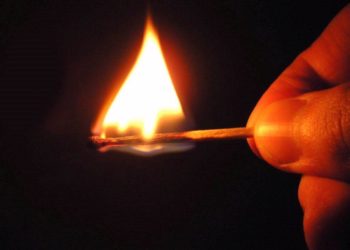 Пироман со стажем признался в поджоге домов в Златоусте