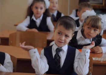 Записать в школу будущих первоклассников стало удобней