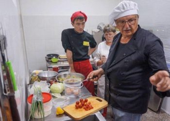 От «Песто» до «Фарфалле». Немецкий шеф-повар преподал златоустовцам уроки вкуса