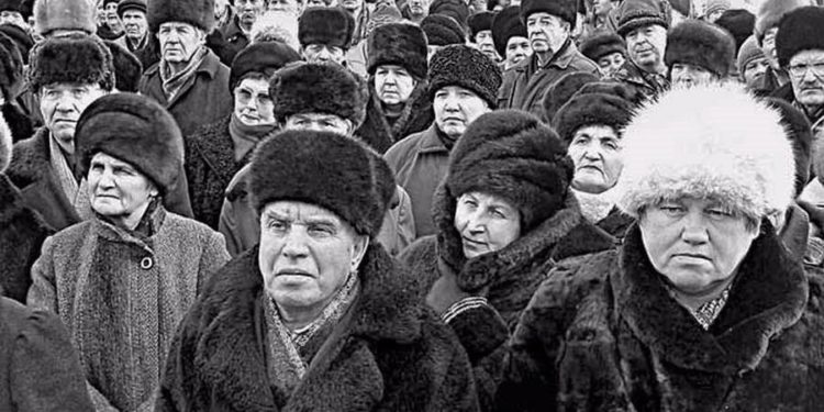 Этот день в истории. Как бастовали златоустовцы после распада СССР