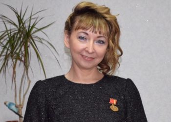 За безупречный труд. Старания соцработницы из Златоуста отметили на областном уровне