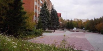 С амфитеатром и скалодромом. В Златоусте благоустройство парков и скверов получило новый импульс