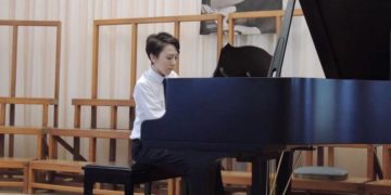 Grotrian-Steinweg — как новенький! В Златоусте подарили вторую жизнь уникальному роялю