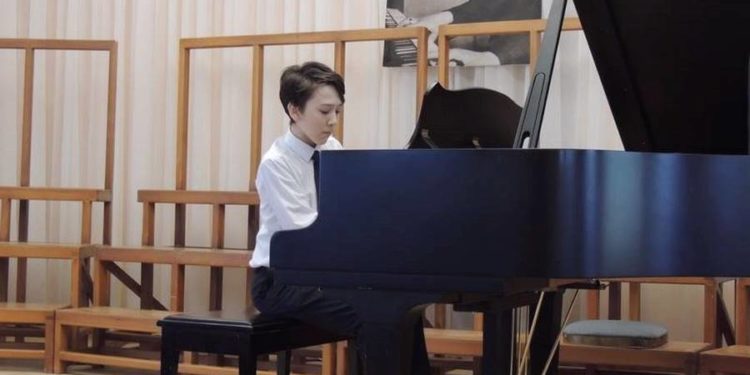 Grotrian-Steinweg — как новенький! В Златоусте подарили вторую жизнь уникальному роялю