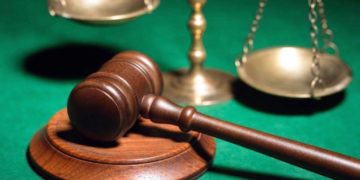 Жительницу Златоуста судят за мошенничество в особо крупном размере