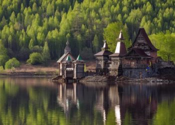 Участник фотоклуба «Пегас» представил Златоуст на международном фестивале