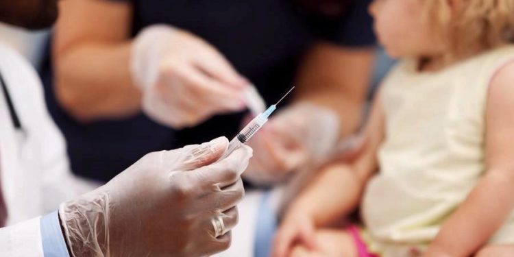 Субботняя вакцинация. Златоустовцев приглашают бесплатно привиться от гриппа