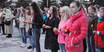 Ровно в четыре часа. Златоуст присоединился ко всероссийской акции ко Дню памяти и скорби