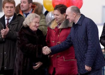 Заточены на победу. Легендарная златоустовская конькобежка поздравила спортсменов-юбиляров