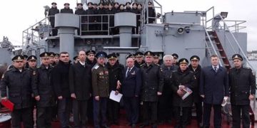 Златоуст сказал спасибо за службу и мир на земле