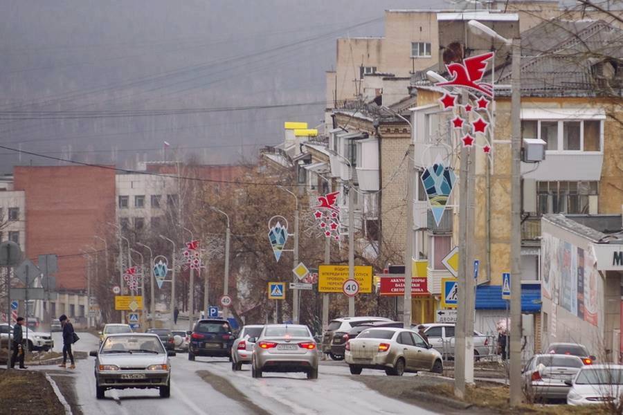 Погода в златоусте. Златоуст улицы города. Златоустовская улица Златоуст. Главная улица Златоуста. Златоуст Центральная улица.