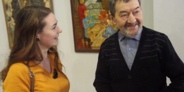 Взмахом кисти. Картины заслуженного художника Златоуста по достоинству оценили в Челябинске