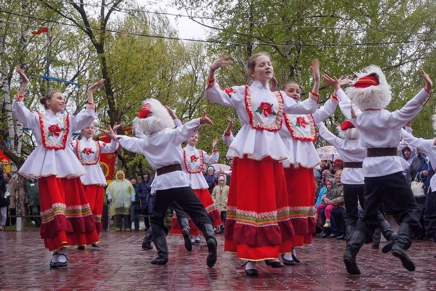 Культура златоуст. Культура Златоуста. Хутор молодёжный. Фестиваль три четыре.