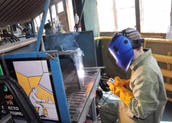 Предъявите skills-паспорт. В Златоусте выпускникам облегчили трудоустройство