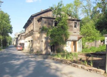 Народный архнадзор. Активисты борются за сохранение исторической улицы Златоуста