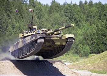 Почетный пост. В Златоуст для нового парка доставят военную технику