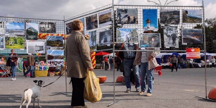 В новом ракурсе. Фотовыставка «Златоустовского рабочего» направила фокус на День города