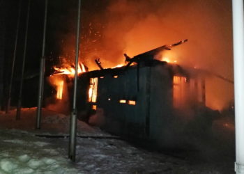 Инвентарь на выброс﻿. В Златоусте выясняют причины пожара на лыжном стадионе