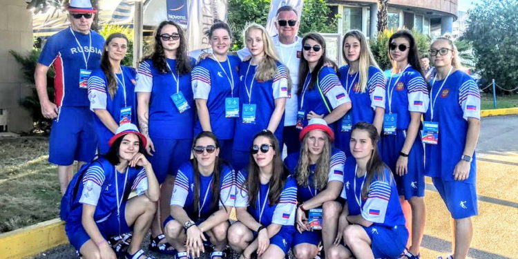 Поле для побед. Златоустовские спортсменки вошли в состав сборной России по водному поло