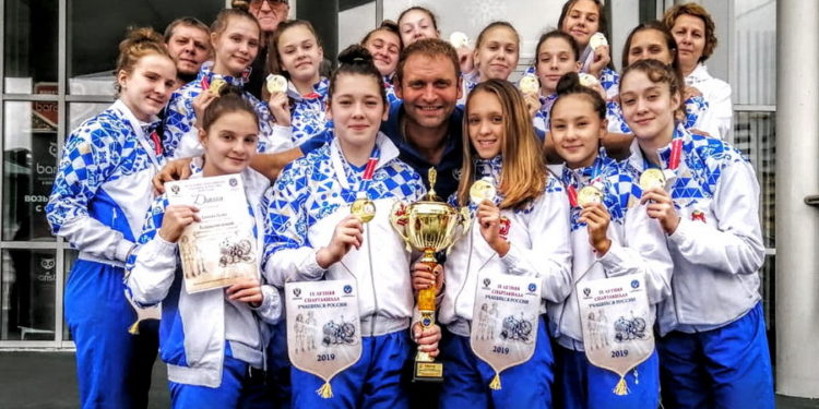 Золотая копилка. Златоустовские ватерполистки вновь стали победителями престижных соревнований