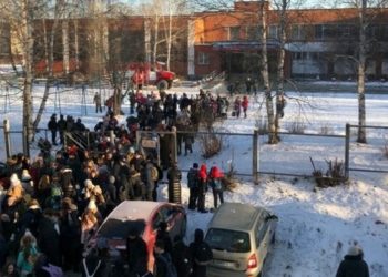Оглушительная сумма. Желающему взорвать школу Златоуста намерены выставить счет на 2 миллиона рублей