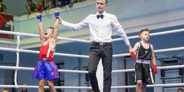 У кого победные каникулы? Златоустовские боксеры завершили год масштабными состязаниями