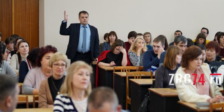 «Подразделение собирались закрывать». Представители филиала крупного университета в Златоусте озвучили вопросы мэру