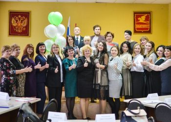 Титул характеризует и обязывает. В Златоусте определили лучших педагогов 2019 года