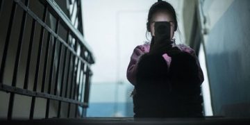 «Много и красиво рисовала». В Златоусте разбираются в гибели восьмиклассницы
