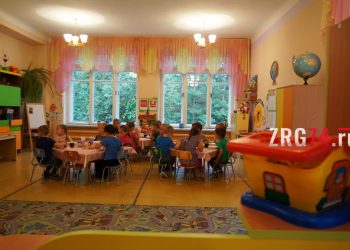 Пересчитали доходы. Еще больше семей из Златоуста получили право на продление выплат на первенца