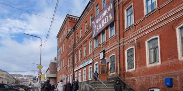 Нужны как воздух. В Златоусте за неделю освоили производство комплектующих для борьбы с коронавирусом
