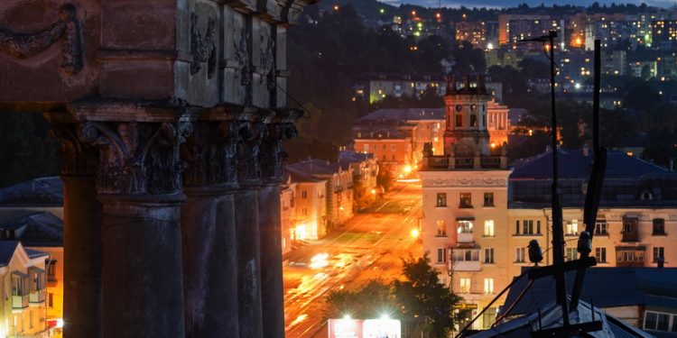 Упадок сталинского ампира. В судьбу домов на улице Карла Маркса в Златоусте вмешались экономические реалии