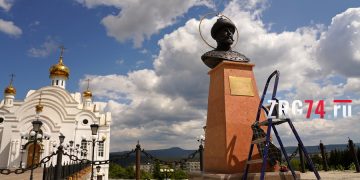 Не очень приятно, царь. В Златоусте ищут осквернивших памятник Николаю Второму
