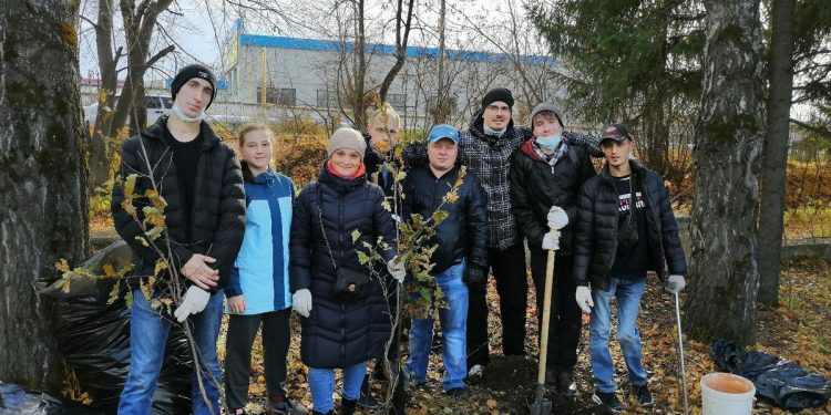 Доказывают делом. Молодые активисты Златоуста вышли с желанием изменений на улицы