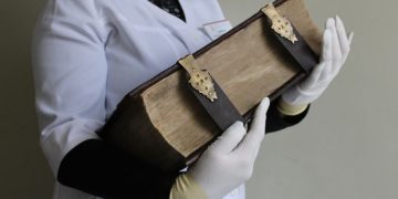 «Маргарит» выйдет в свет. В Челябинске отреставрировали редкий сборник изречений Иоанна Златоуста