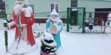 Не только для себя старались. В Златоусте наградят обитателей наиболее праздничных частных домов
