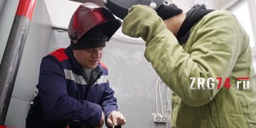 Золотые руки. Воспитавший более 500 сварщиков преподаватель златоустовского колледжа провел экскурс в профессию