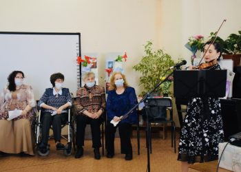Учат душу петь. Литстудия «Амариллис» при обществе инвалидов отпраздновала 25-летие
