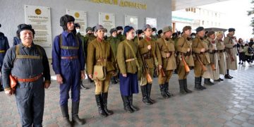 Знак для будущих поколений. Оружейники Златоуста вложили своё мастерство в память об отважных земляках