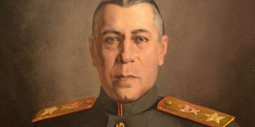 Поставят заслуженно. В Златоусте установят бюст маршалу Шапошникову