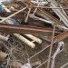 Взяла на сдачу. В Златоусте женщина унесла 300-килограммовый забор