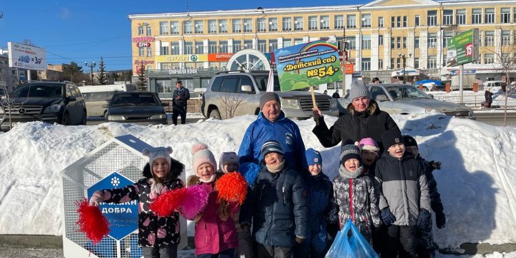 Загрязнению — крышка. В Златоусте традиционную экоакцию вывели на улицу