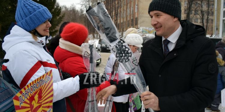 Презент активным. Ветеранам Златоуста раздадут 200 комплектов палок для скандинавской ходьбы