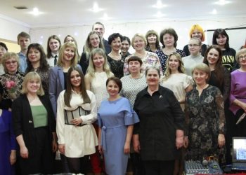 Судьбами в унисон. Одна из музыкальных школ Златоуста устроила юбилейный вечер