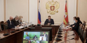 Горожане попросили. Губернатор взял на карандаш вопросы экологии и жилья в Златоусте