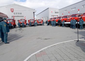 Служить готовы. Огнеборцы Златоуста получили новую технику