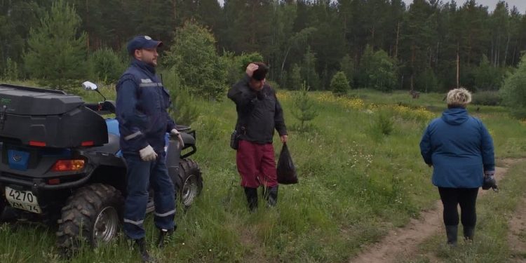 Грибы находят – сами теряются. Златоустовские спасатели вернули домой пропавшего мужчину