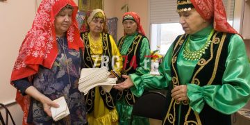 Тепло заботливых рук. Жительницы Златоуста сшили коврики для мобильных госпиталей