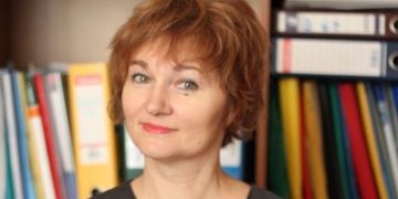 В водовороте студенческой жизни. Педагог-воспитатель техникума Златоуста принимает поздравления с юбилеем
